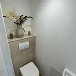 Maison En Pierre Avec Sa Piscine Chauffee 빌라 르보우스캣