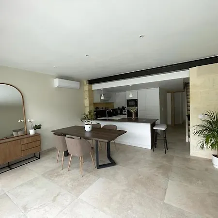 Vila Maison En Pierre Avec Sa Piscine Chauffee Le Bouscat