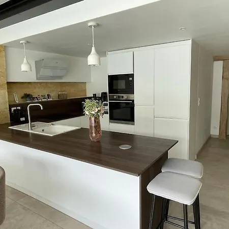 Villa Maison En Pierre Avec Sa Piscine Chauffee *